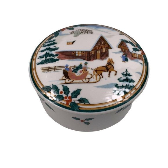 Mikasa Holiday Mikasa Christmas Magic Candy Dish Lid Trinket Box